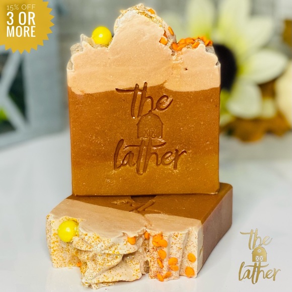 THE LATHER BARN Other - Cinnamon Spice Essential Goat Milk & Cream Lather